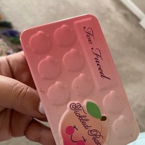 Too Faced Mini peach pallette